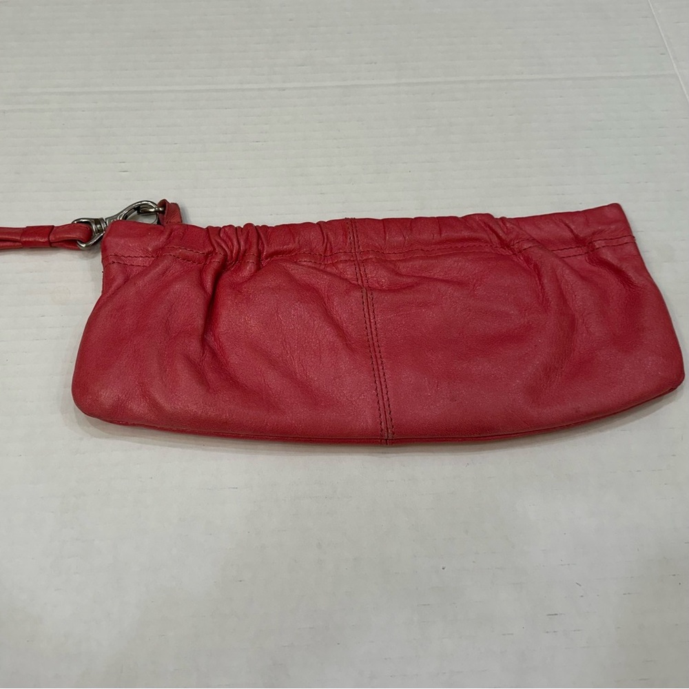 Vintage Latico  pink Leather wristlet, immaculate interior, great for Valentines